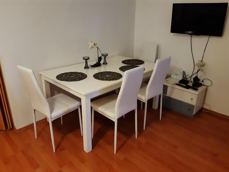 Apartmani Delas Пьешчана-Увала Экстерьер фото